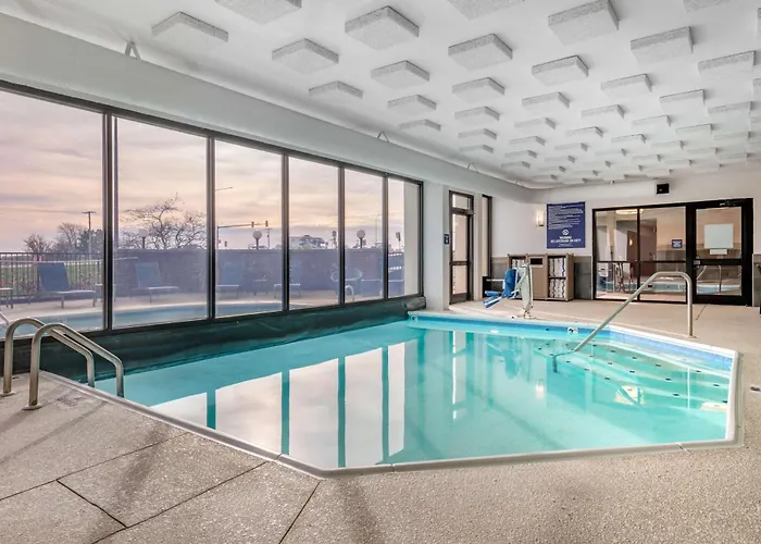 Drury & Hotel 3*
