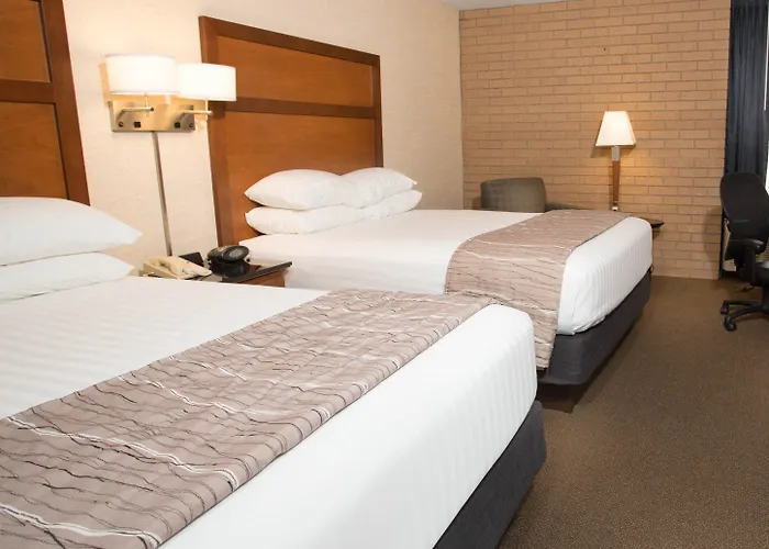 Hotel Drury & Champaign